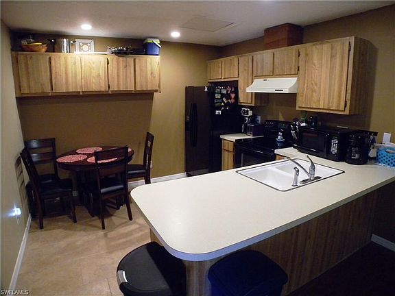 5th image of 15496 Crystal Lake Dr