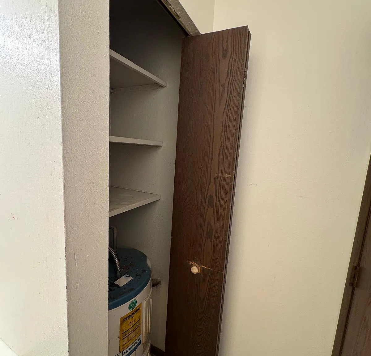 2 bed, 780 sqft, $850 — Photo 3
