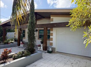 2364 Jackson Ave, Naples, FL 34112