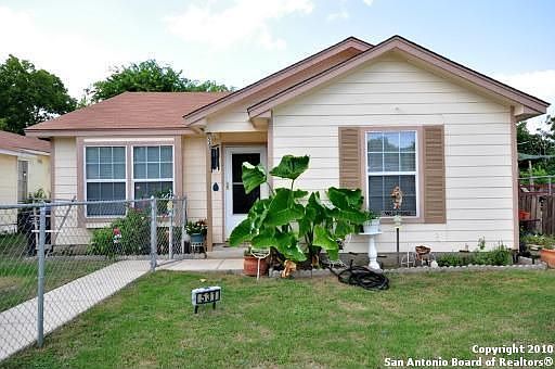1st image of 531 Aaron Pl