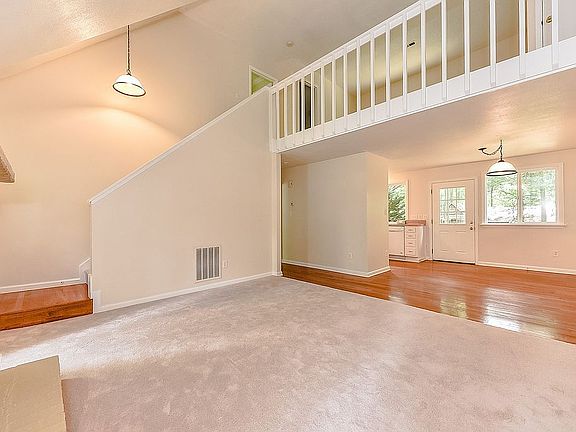 4th image of 8301 Pine Field Ct
