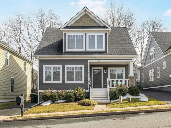 114 Burnet Way, Charlottesville, VA 22902