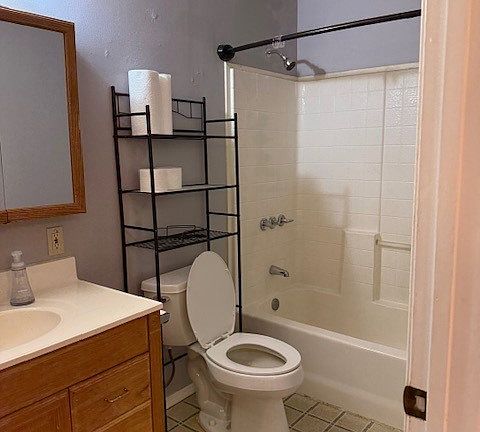 3rd image of 16421 E Us Highway 290 APT 2