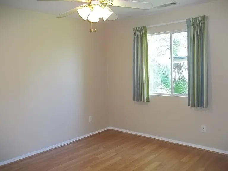 6339 N Delbert Ave — Photo 6
