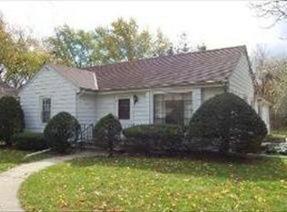 1453 Eagle Rd, Elgin, IL 60123