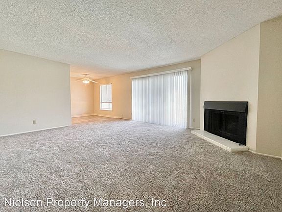 4th image of 1181 Evelyn Ln #C