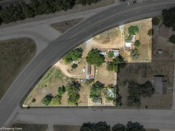 650 S Main St, Giddings, TX 78942