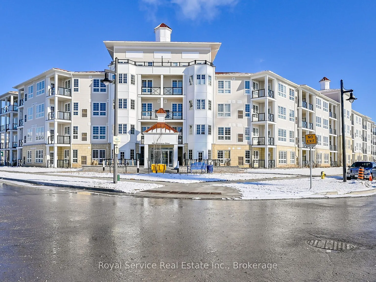 2 bed, $2,450 — Photo 1
