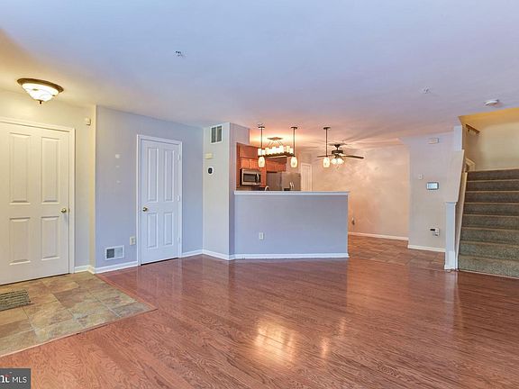 5th image of 1806 Watch House Cir N