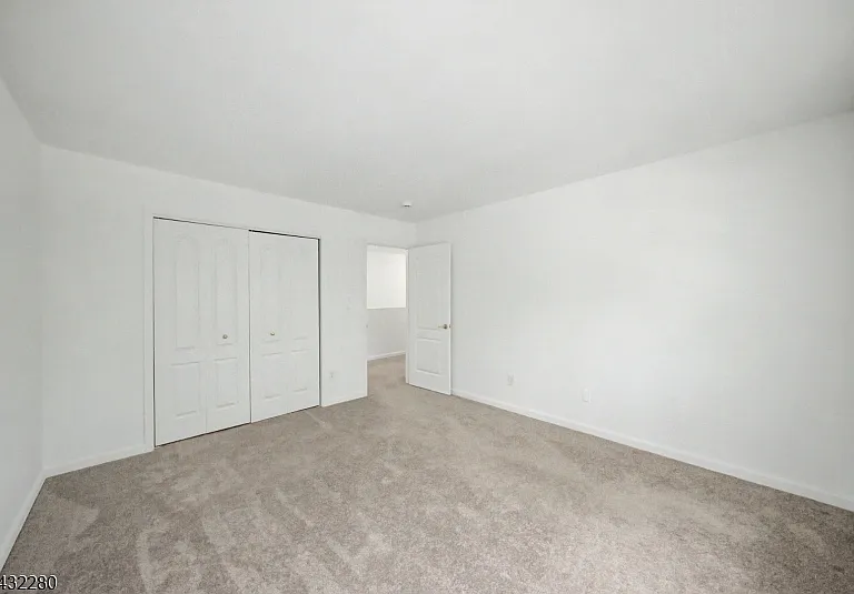 415 Union St — Photo 28