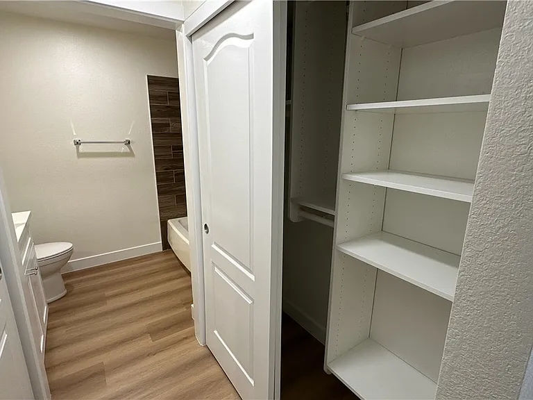 7100 Pirates Cove Rd #1008 — Photo 30