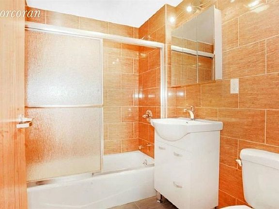 4th image of 24 Henry St APT 2B