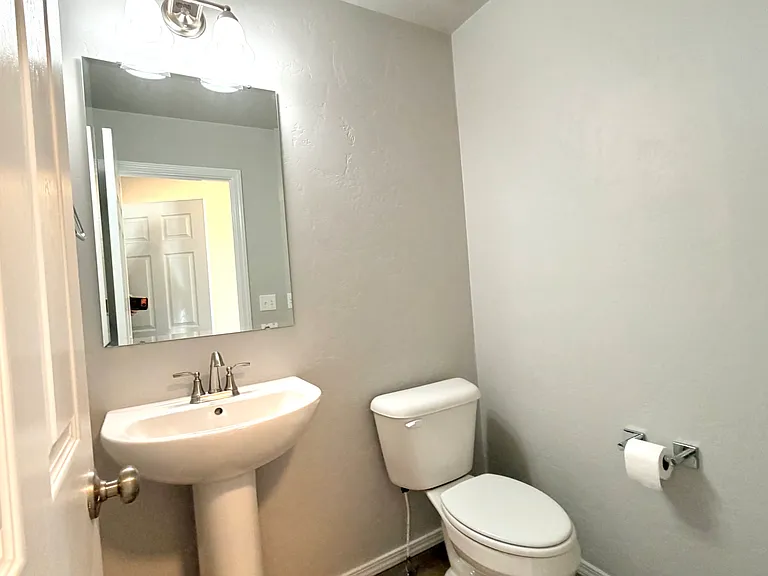 659 W Wolf Willow — Photo 22