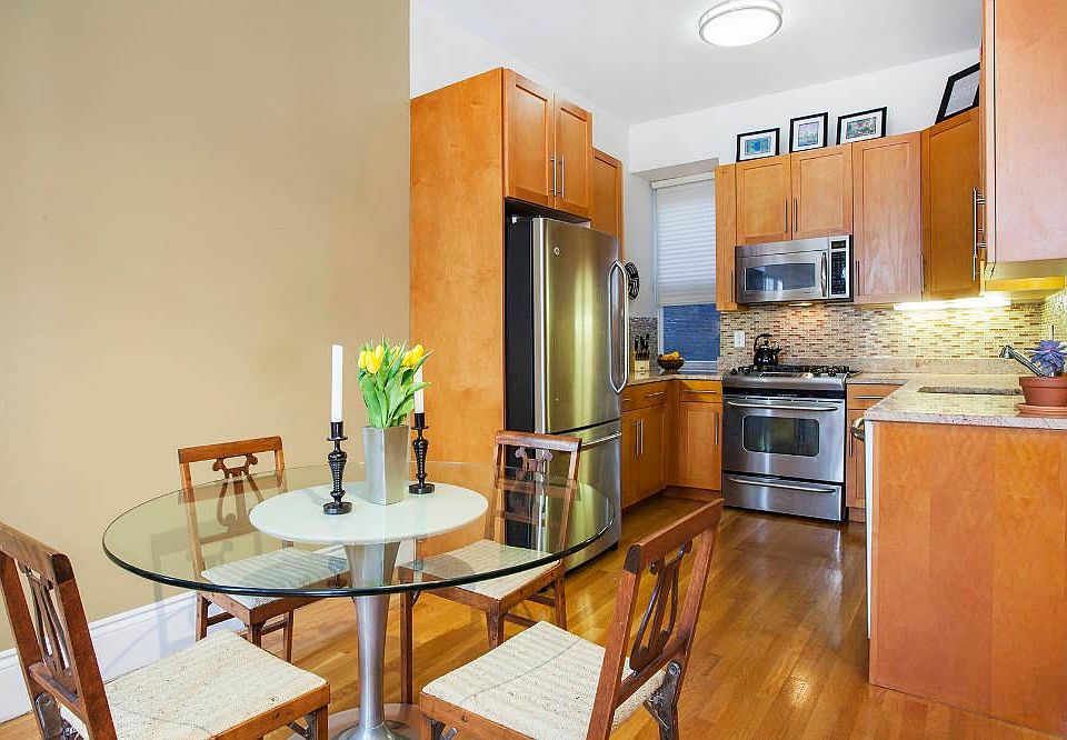 1st image of 227 W 116th St APT 2C