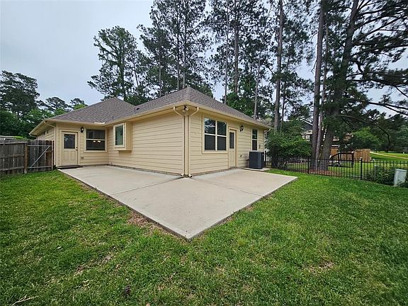 4th image of 3031 Whitman Dr