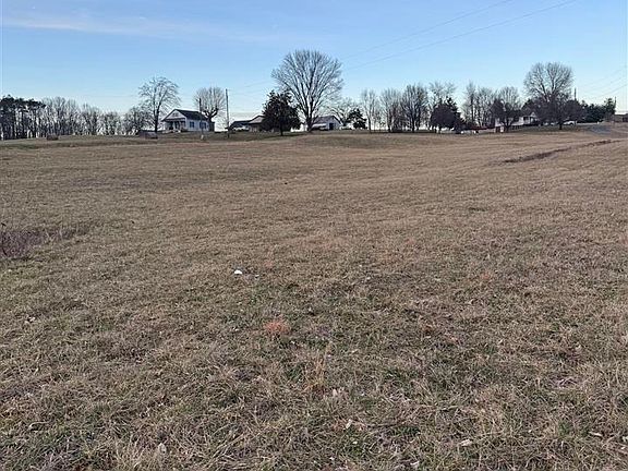 3rd image of 142 Esto Heights Rd