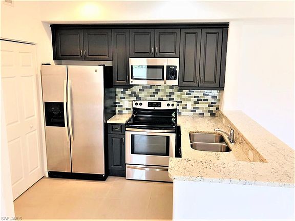 3rd image of 13180 Bella Casa Cir Unit 379