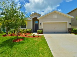2425 Roanoke Springs Dr, Ruskin, FL 33570