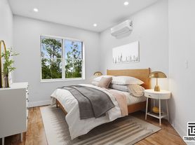 33 Covert St