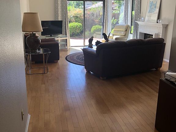 4th image of 15845 Sunnyfield Pl