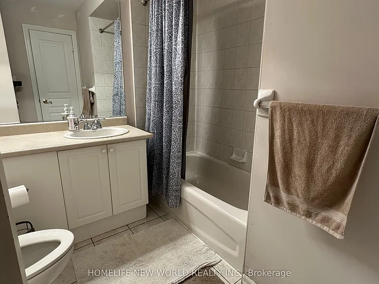 6 Altamont Rd #UPPER — Photo 10