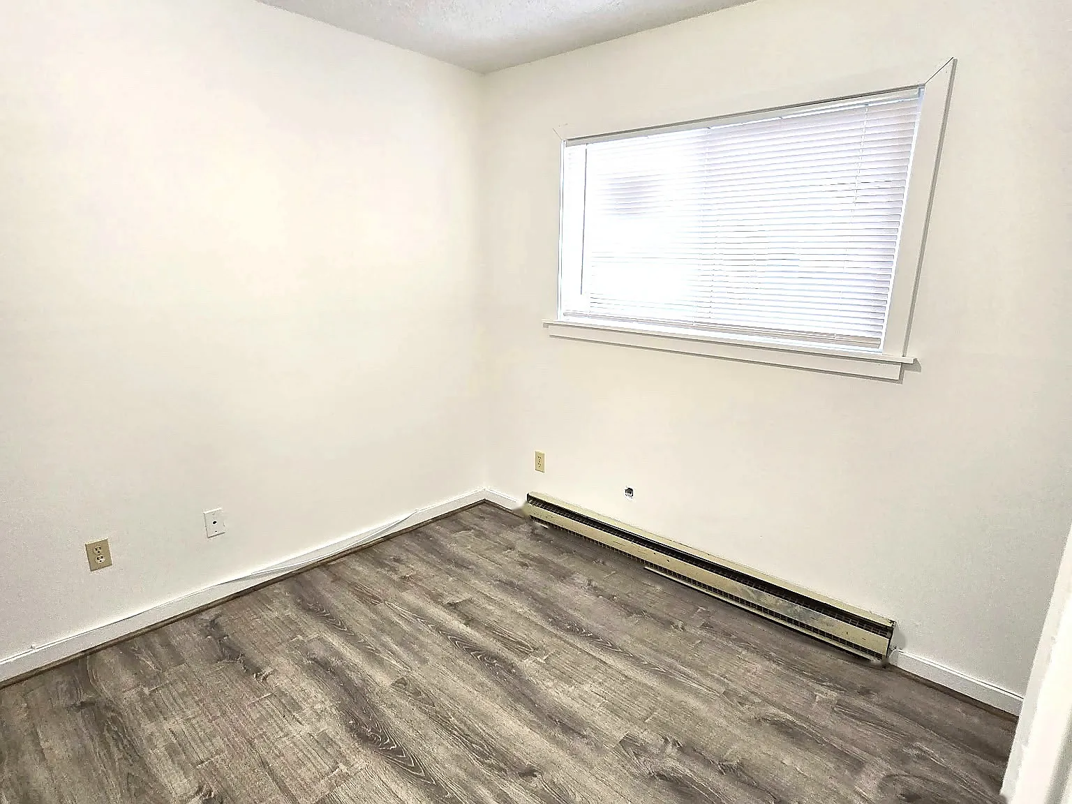 2 bed, 650 sqft, $2,150 — Photo 4