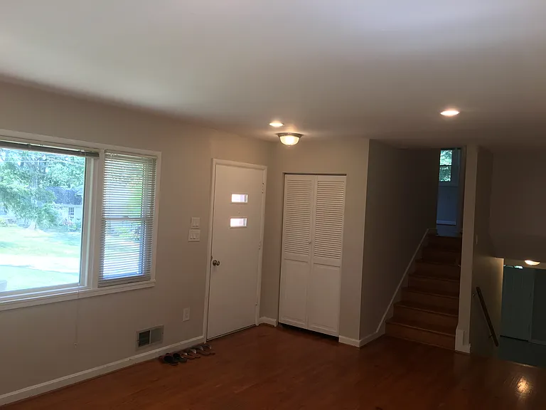 1115 Westbriar Ct NE — Photo 7