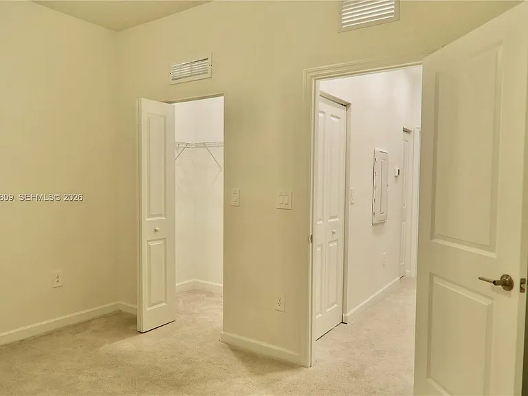 11719 SW 246th Ter — Photo 42