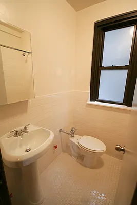 Rented by MetroNest | media 3
