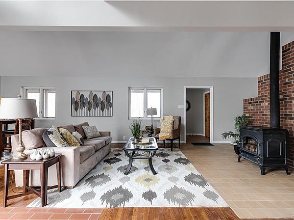 3rd image of 12445 Ashland Vineyard Ln