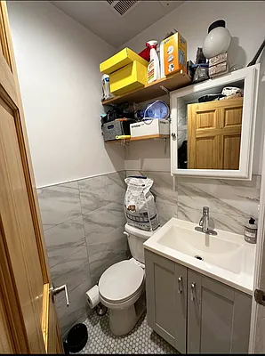 Rented by Native Real Estate LLC | media 20