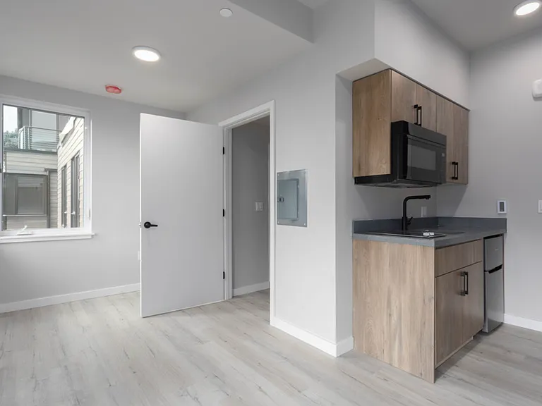 Clara Apartments — Photo 13