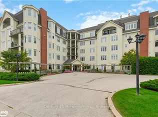 10 Bay St E #101, The Blue Mountains, ON N0H 2P0
