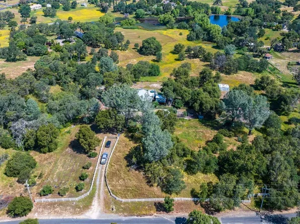 5725 Ditchline Rd, Plymouth, CA 95669