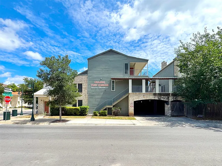 2529 Rio Grande St #91 — Photo 32