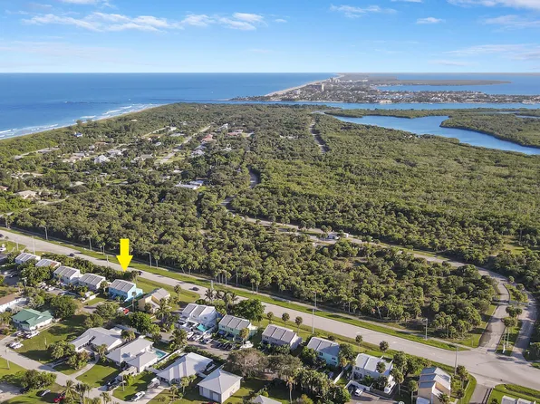 1002 Shorewinds Drive, Hutchinson Island, FL 34949