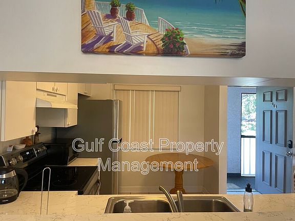5th image of 2124 N Tamiami Trl APT 204