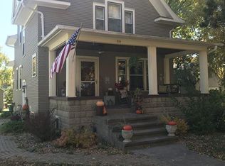 221 W 7th St, Blue Earth, MN 56013