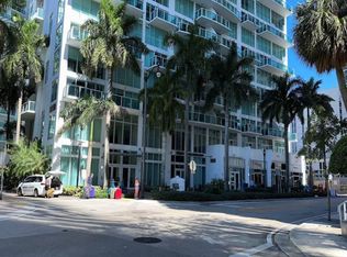 41 2206th St, Miami, FL 33131