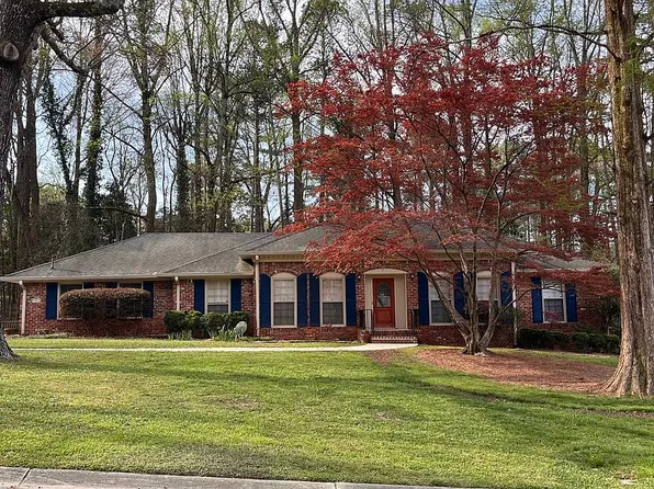 1571 Rochelle Ct, Atlanta, GA 30338