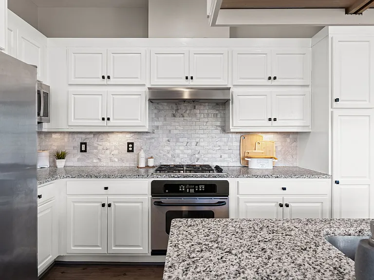 810 Belmont Bay Dr #201 — Photo 11