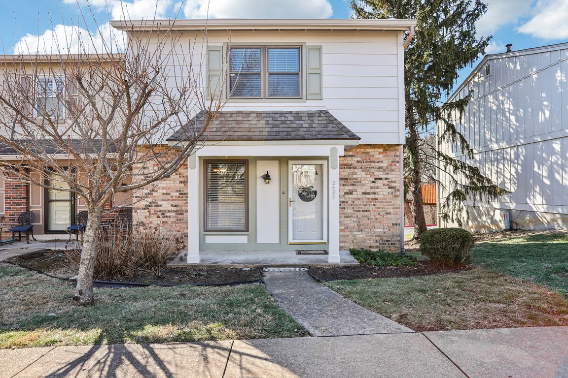 Hidden Meadow Ln-S1402-001.jpg