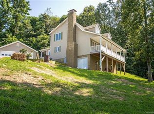 1824 Gilliam Mountain Rd, Hendersonville, NC 28792