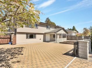 6500 Azure Rd, Richmond, BC V7C2R9