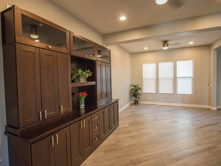9775 W Rowel Rd — Photo 25