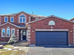 75 Ambler Bay, Barrie, ON L4M7A6