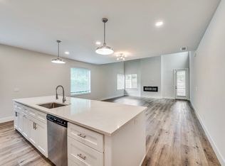 421 Athenia Dr #421, Fort Worth, TX 76114