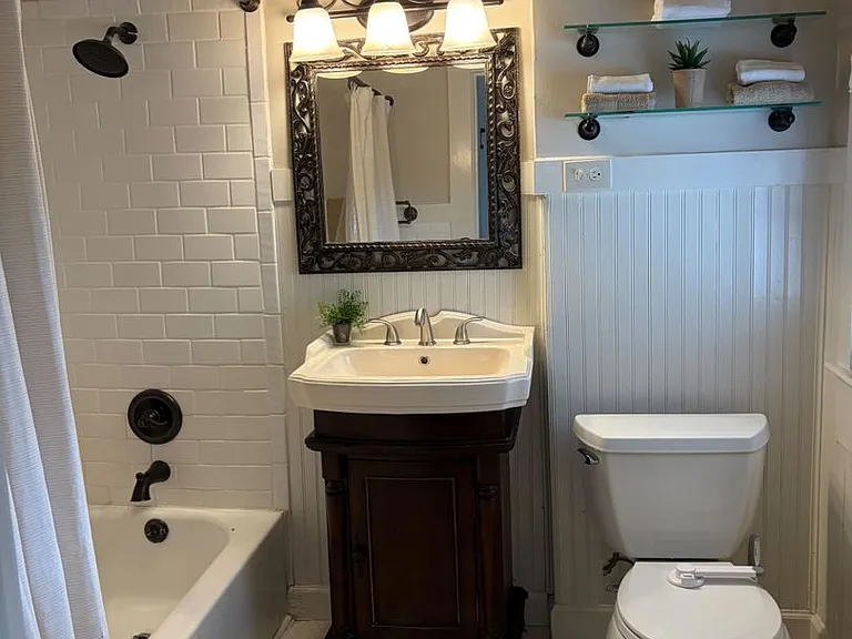 2717 Caldwell Ave S — Photo 22