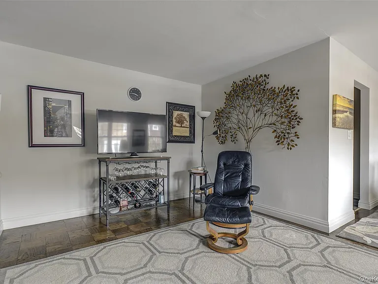1 Anchorage Ln #2B — Photo 6