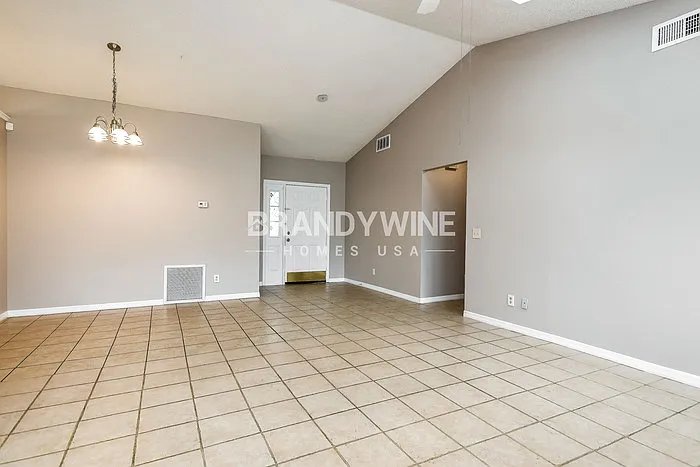 6813 Westborough Ln — Photo 8